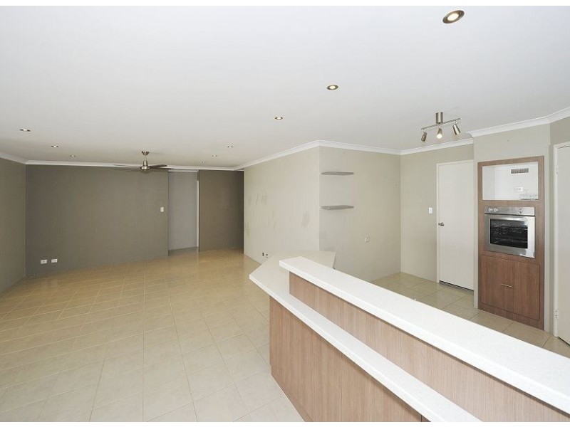 326 Pebble Beach Boulevard, Meadow Springs WA 6210