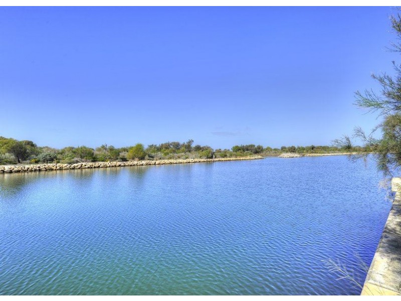 62 Cormorant Key, Wannanup WA 6210