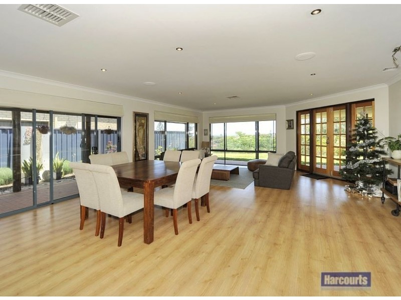 40 Madora Beach Road, Madora Bay WA 6210