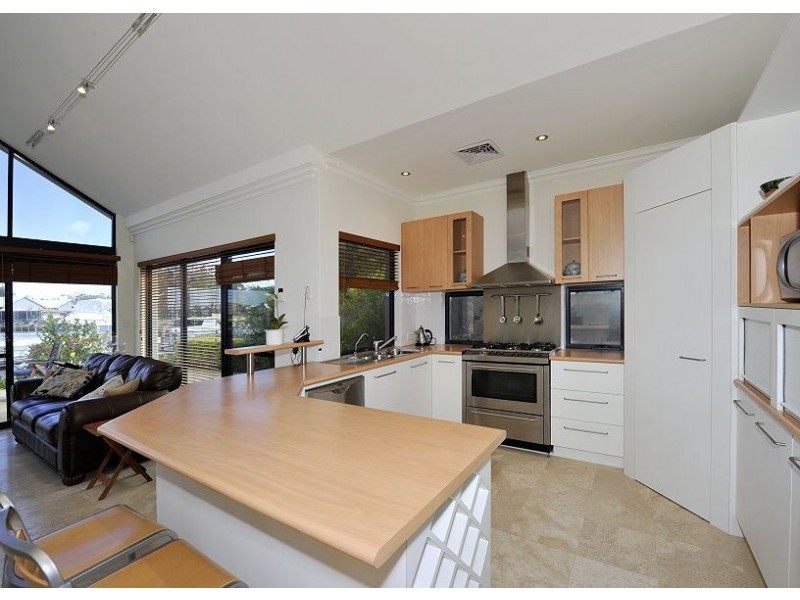 26 Harbour Retreat, Erskine WA 6210