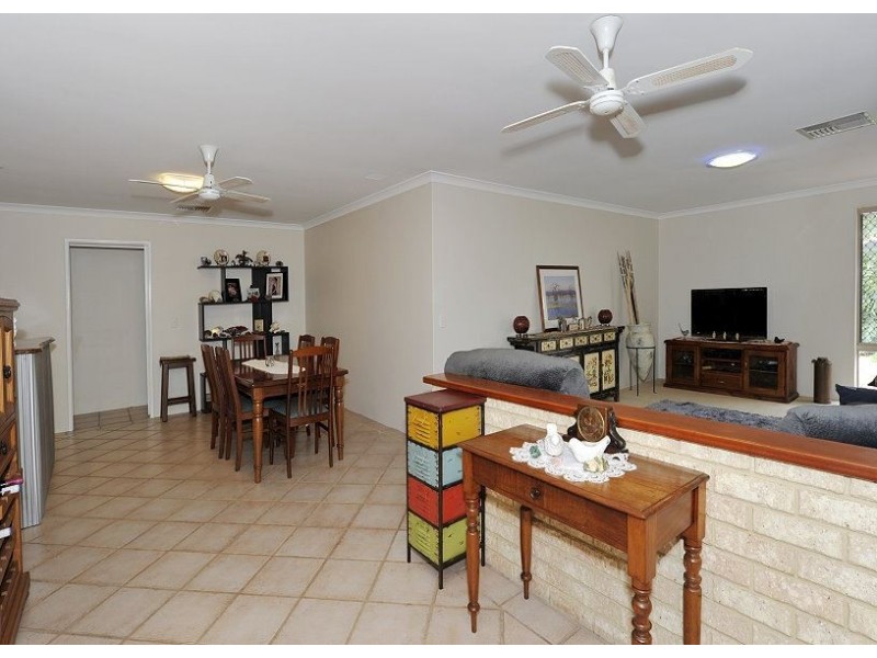 15 Grayswood Retreat, Erskine WA 6210