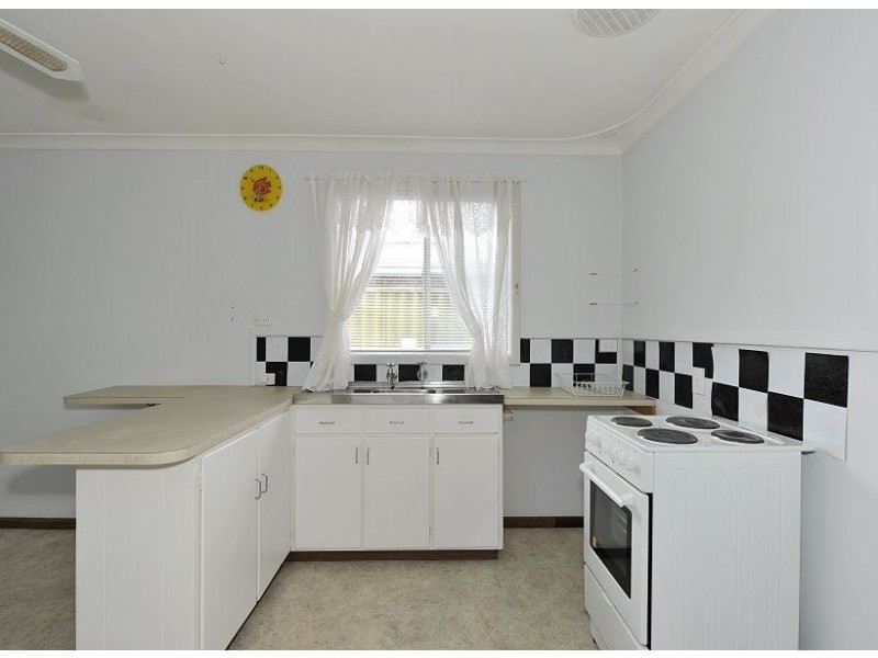 5 Nestor Way, Silver Sands WA 6210