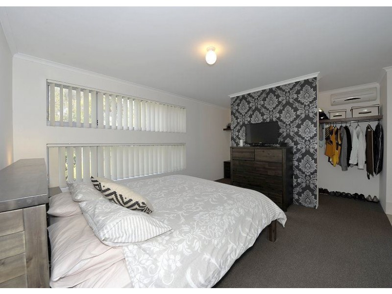 13 Boxgum Link, Wannanup WA 6210