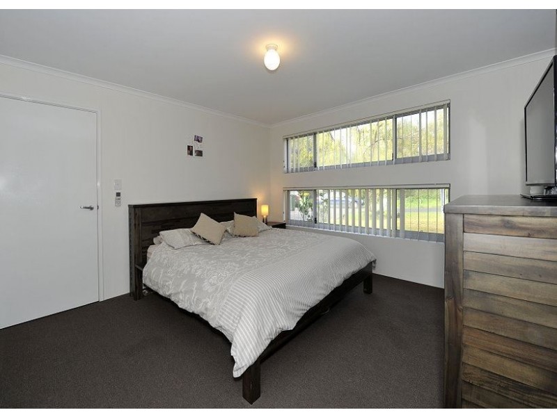 13 Boxgum Link, Wannanup WA 6210