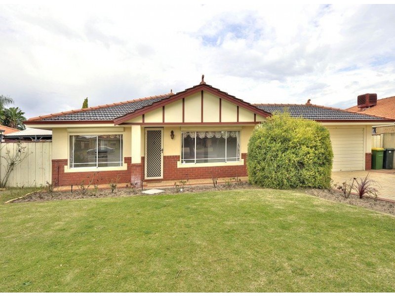 33 Secret Harbour Blvd, Secret Harbour WA 6173