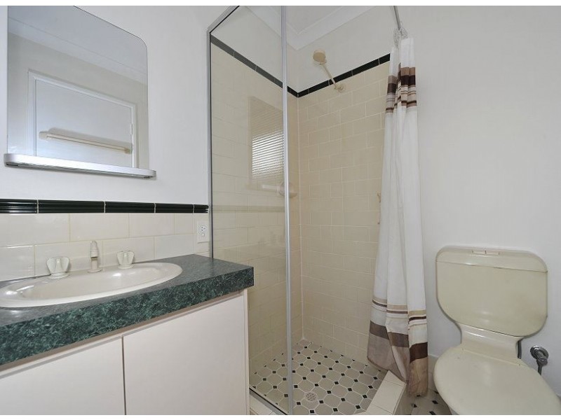 33 Secret Harbour Blvd, Secret Harbour WA 6173