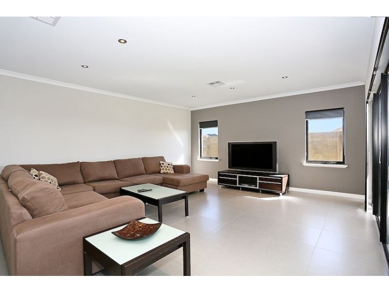 42 Southport Boulevard, Dawesville WA 6211