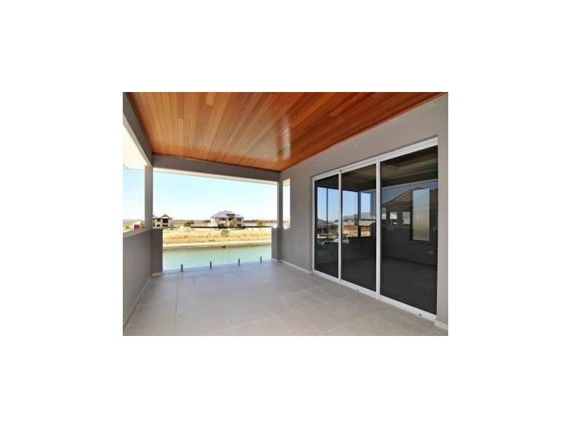 5 Twilight Court, Dudley Park WA 6210