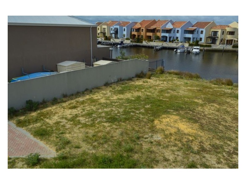 15C San Marco Quays, Halls Head WA 6210