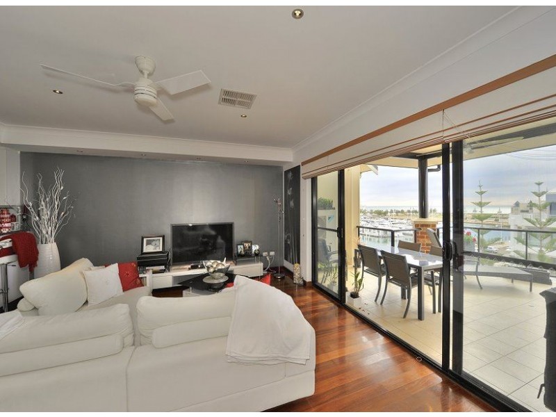 46/37 Dolphin Drive, Mandurah WA 6210