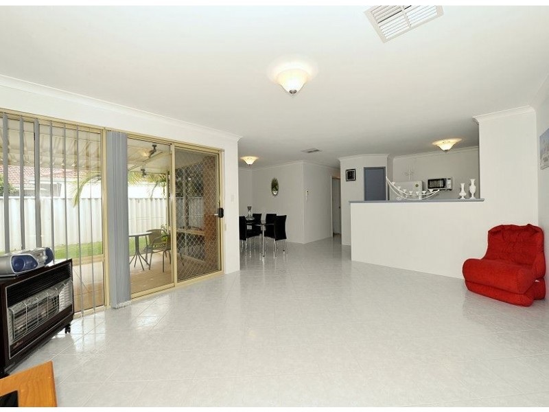 14 Langar Court, Erskine WA 6210