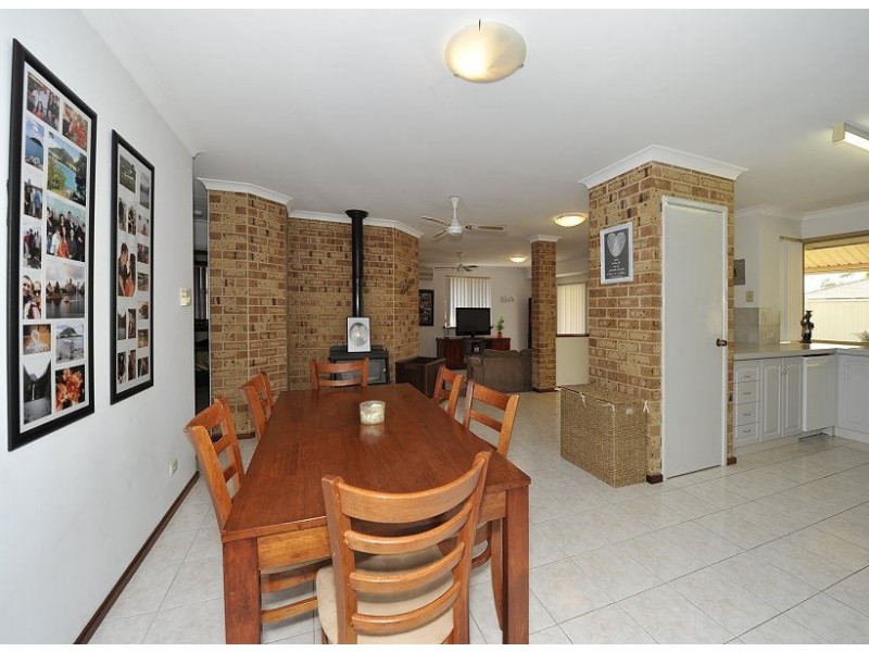 68 Oakmont Avenue, Meadow Springs WA 6210