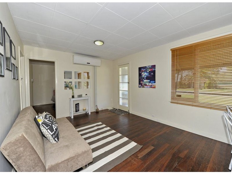 61 Leighton Road, Halls Head WA 6210