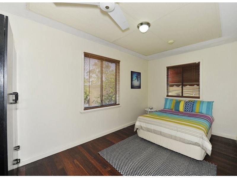 61 Leighton Road, Halls Head WA 6210