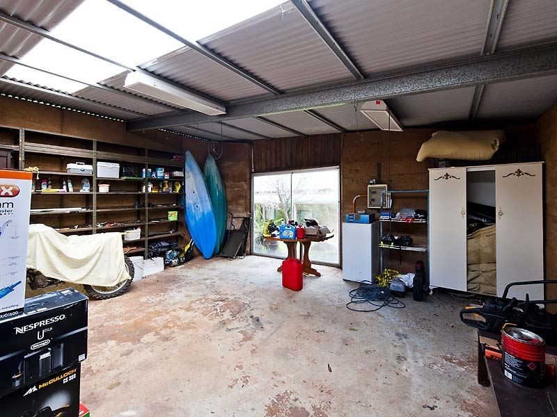 14 Leavy Road, Waroona WA 6215