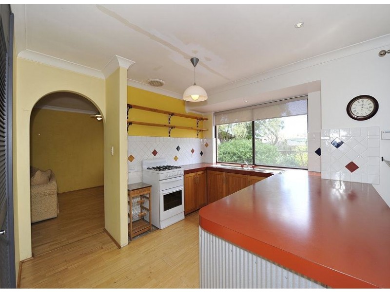 19 Soldiers Cove Terrace, Dudley Park WA 6210