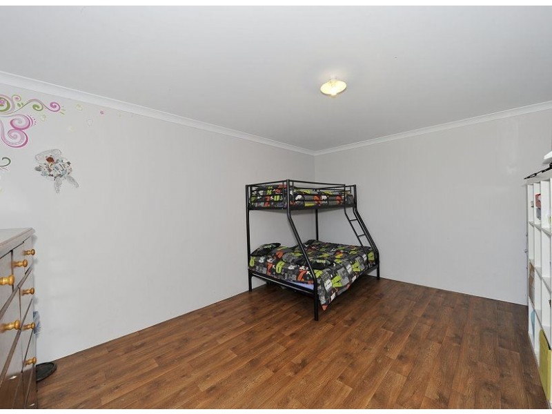 10 Badgerup Avenue, Lakelands WA 6180