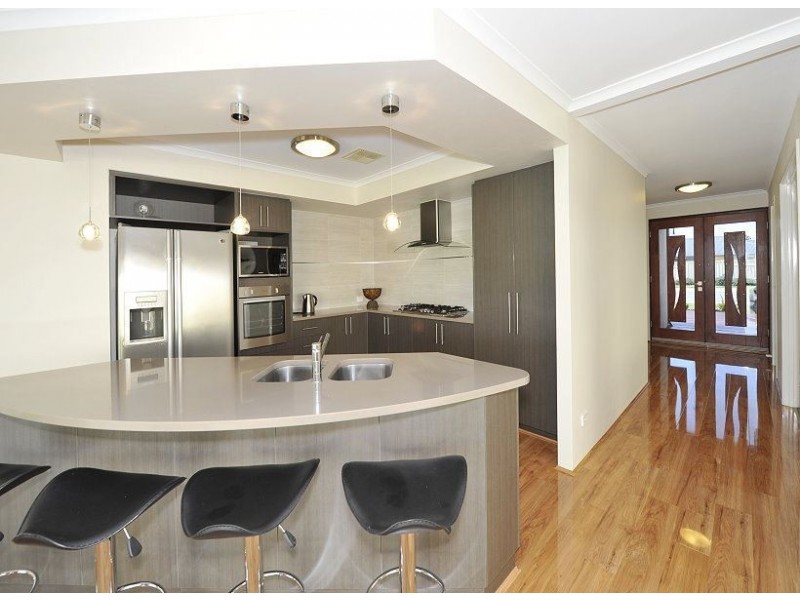 100 Yindana Blvd, Lakelands WA 6180