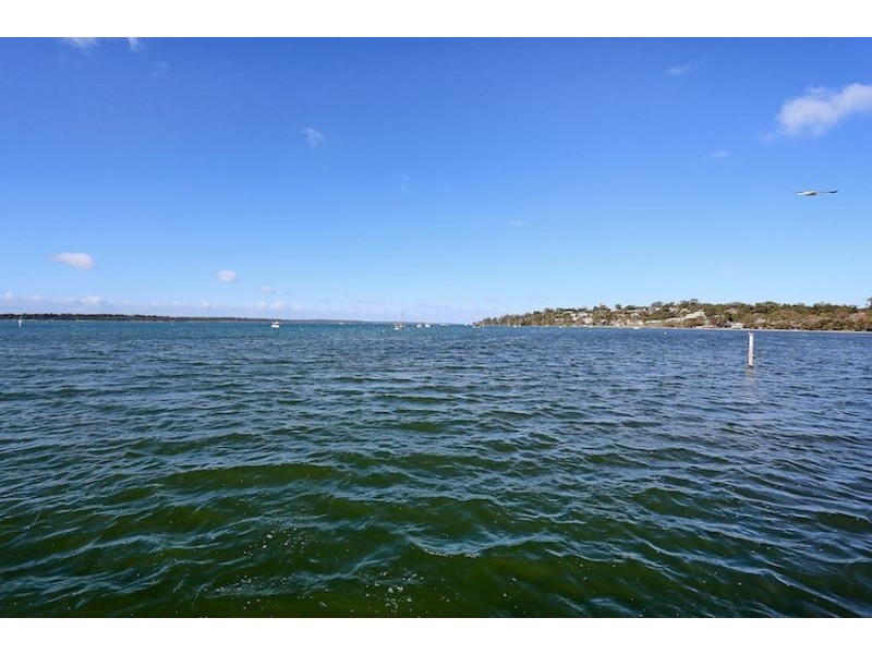 86 Estuary View Road, Dawesville WA 6211