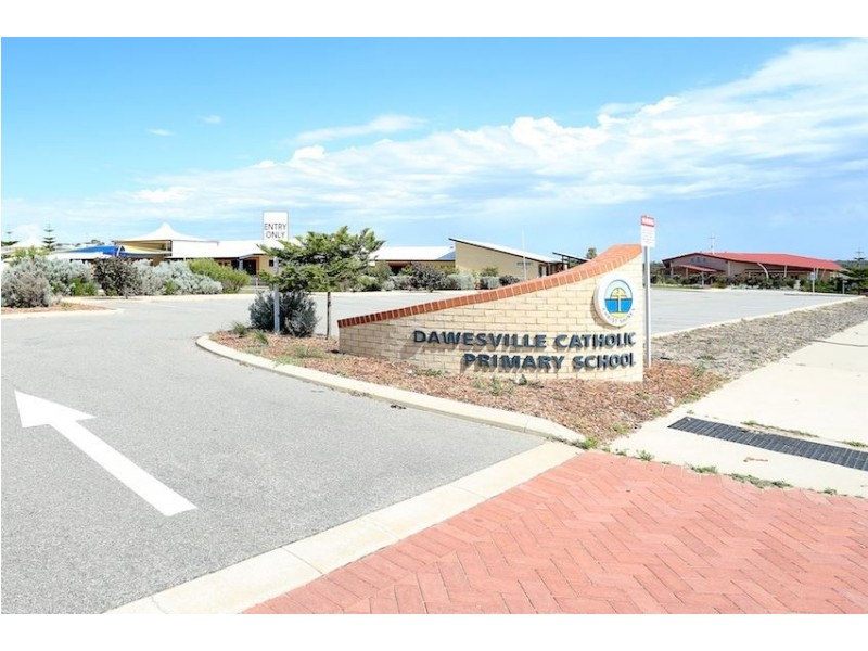 40 Albany Drive, Dawesville WA 6211