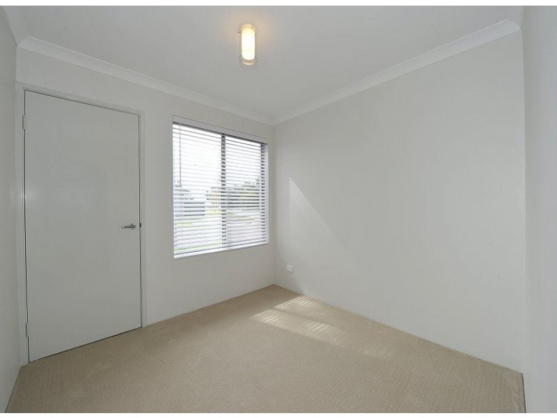 83 Oakleigh Drive, Erskine WA 6210