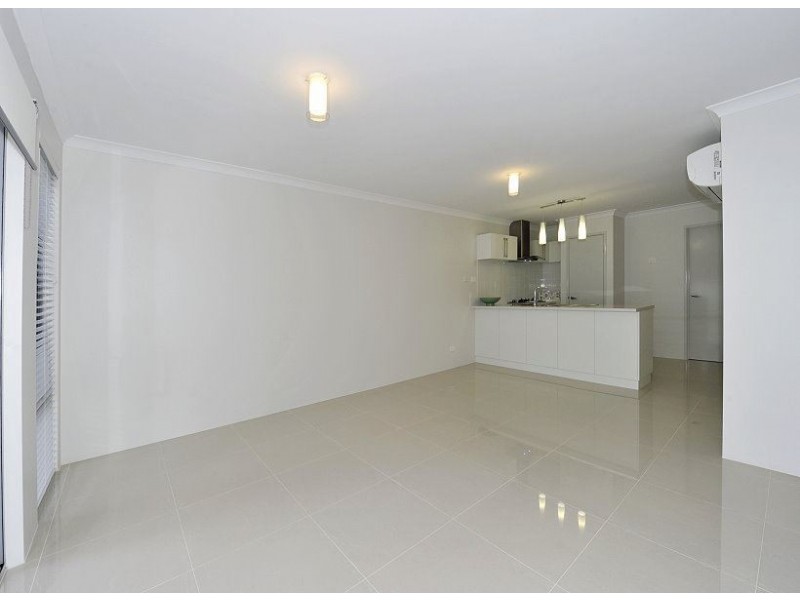 83 Oakleigh Drive, Erskine WA 6210