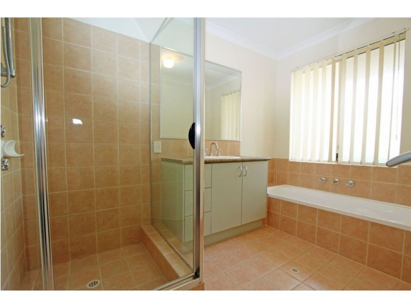 10 Saffron Loop, Falcon WA 6210