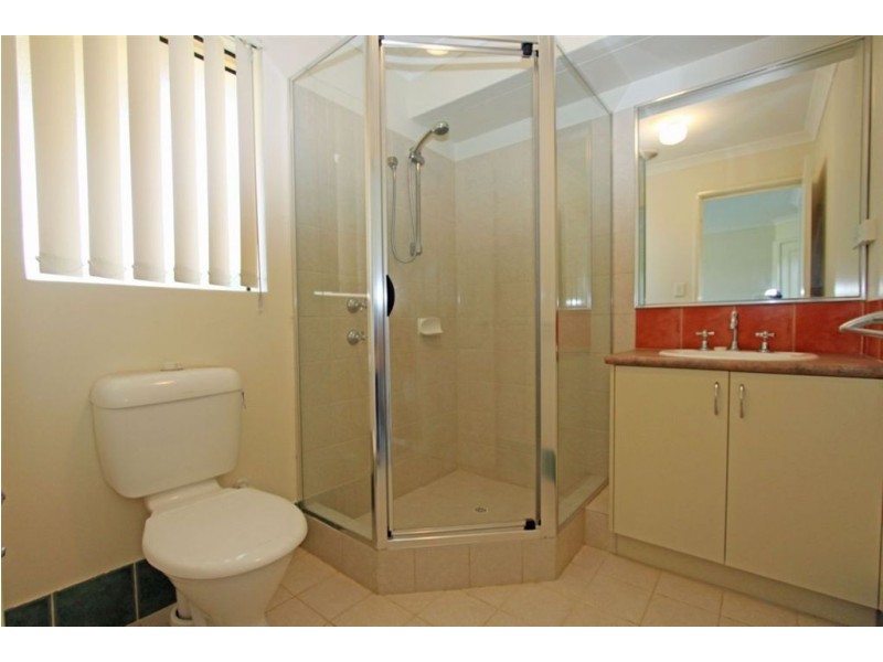 10 Saffron Loop, Falcon WA 6210