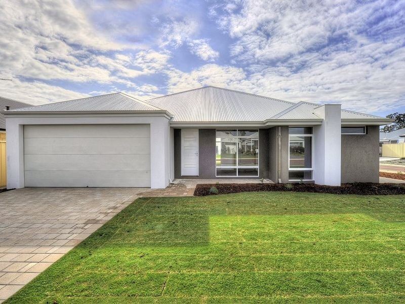 5 Indoon Way, Lakelands WA 6180