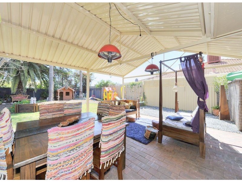 10 Hanson Way, Dudley Park WA 6210