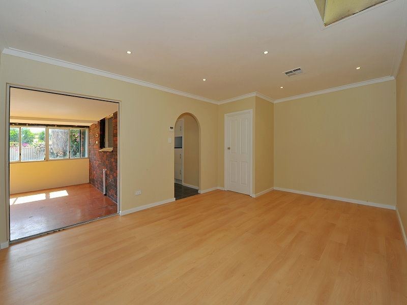 14 Clarice Street, Mandurah WA 6210