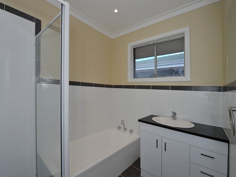 14 Clarice Street, Mandurah WA 6210