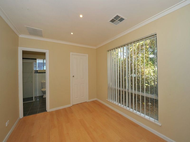 14 Clarice Street, Mandurah WA 6210