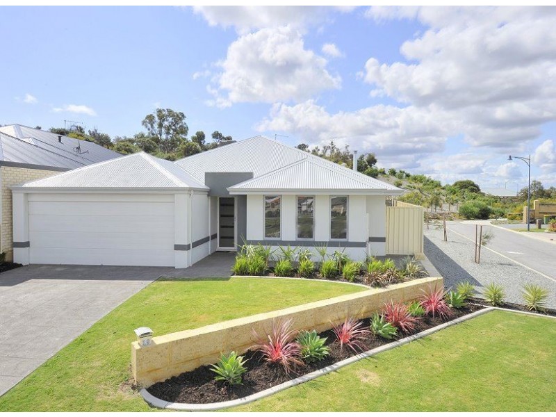 19 Chieftain Pass, Madora Bay WA 6210