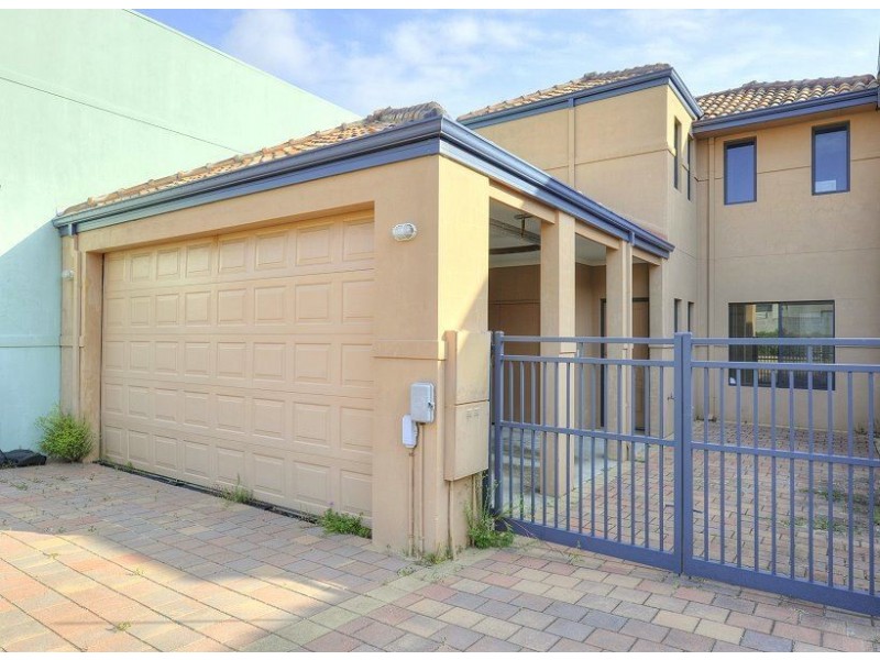 40 Westview Parade, Wannanup WA 6210