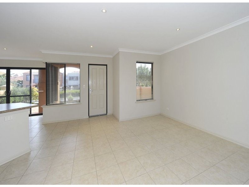 40 Westview Parade, Wannanup WA 6210