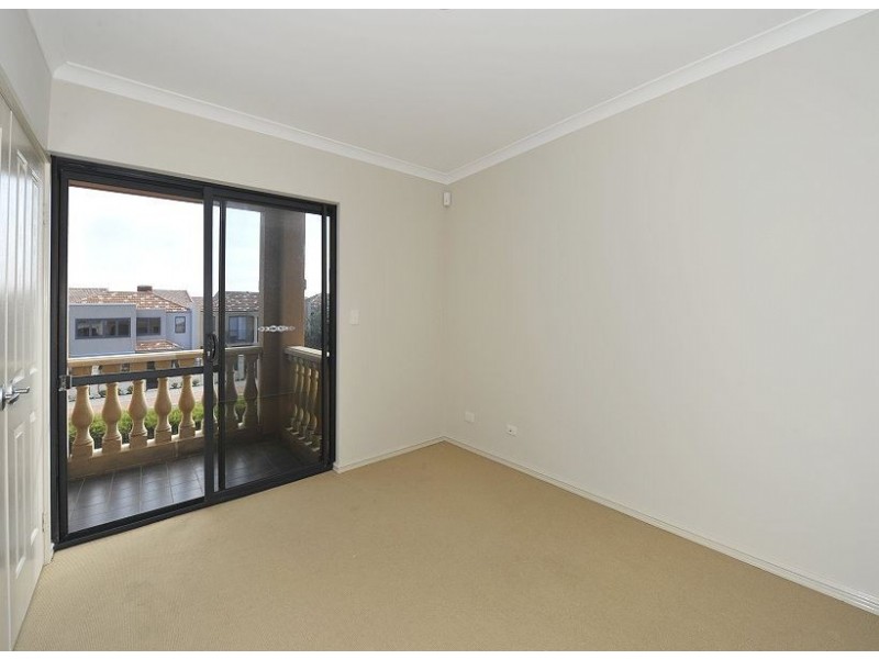 40 Westview Parade, Wannanup WA 6210