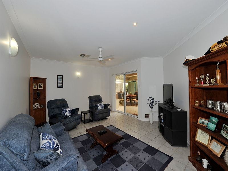 25 Success Street, Madora Bay WA 6210