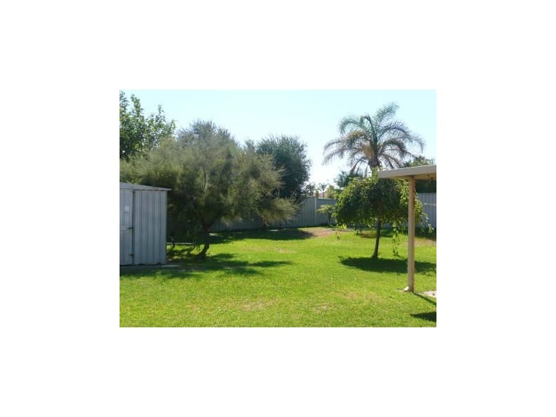 44 Admiralty Crescent, Halls Head WA 6210