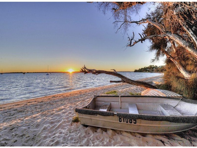 26 Estuary Heights Place, Bouvard WA 6211