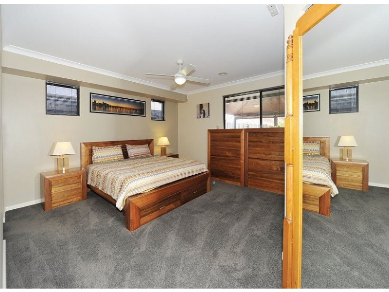 47 Pebble Beach Boulevard, Meadow Springs WA 6210