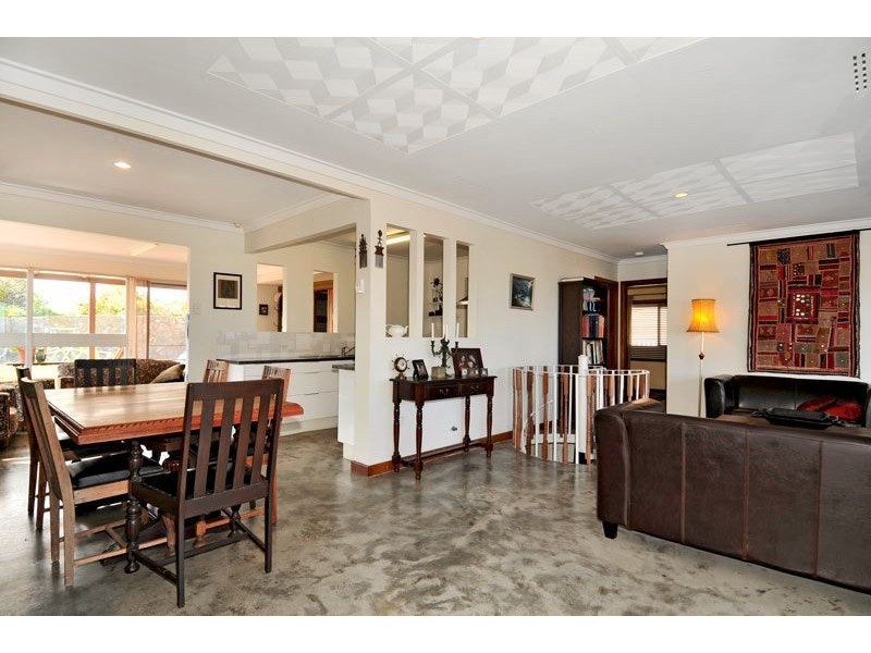 23 Selene Way, San Remo WA 6210