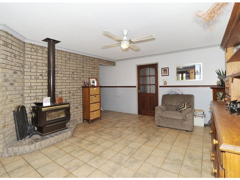 22 Bentley Street, Singleton WA 6175