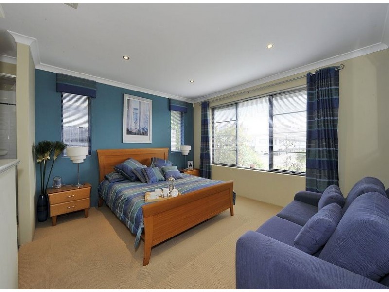 20 Cohen Vista, Lakelands WA 6180