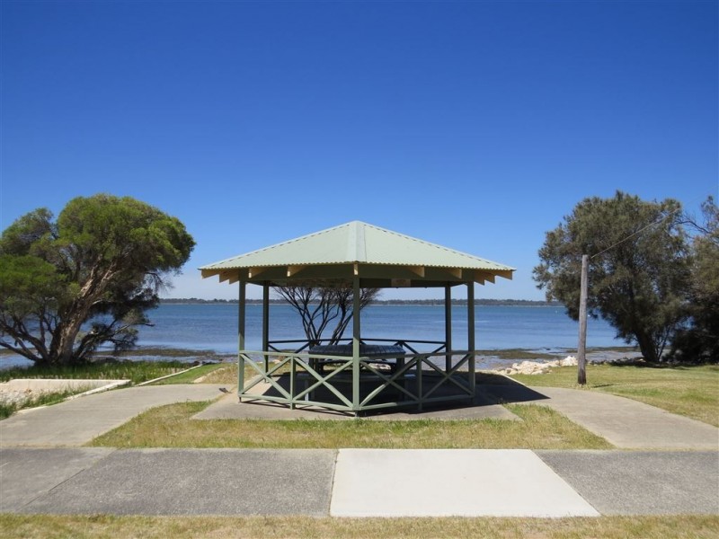 4 Balingup Loop, Dawesville WA 6211