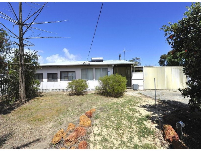 9 Third Ave, Mandurah WA 6210