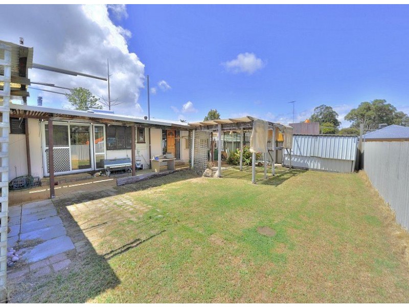 9 Third Ave, Mandurah WA 6210