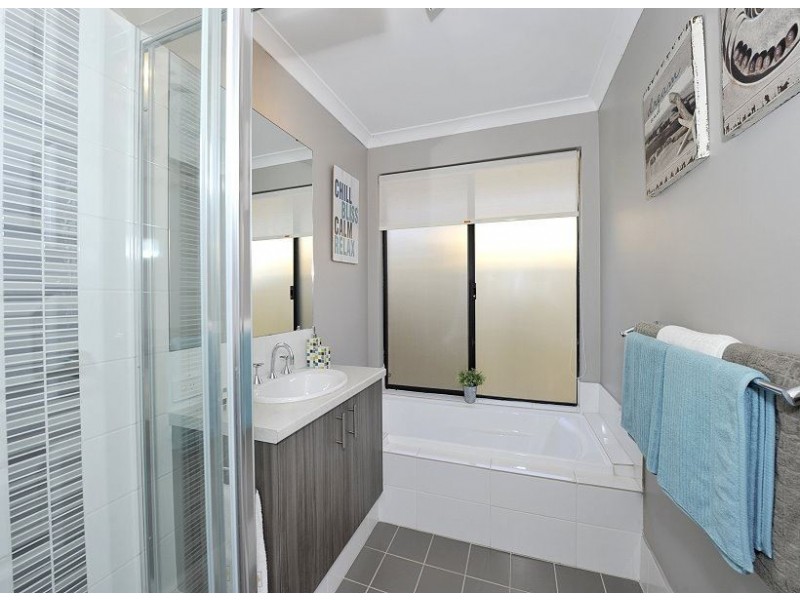 9 Seaview Drive, Singleton WA 6175