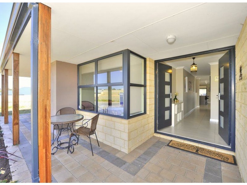 30 Dalwallinu Terrace, Dawesville WA 6211