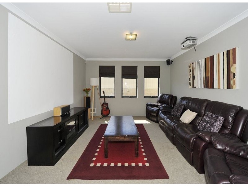 30 Dalwallinu Terrace, Dawesville WA 6211